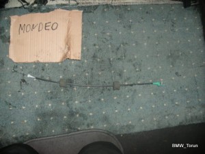 LINKA CIĘGNO KLAMKI  MONDEO MK3