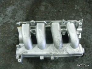 KOLEKTOR SSĄCY 2.0T LAGUNA II