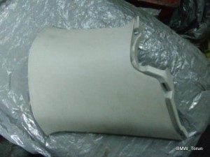 OSŁONA MASKOWNICA TYŁ LEWA 3D CIVIC VII 01-05