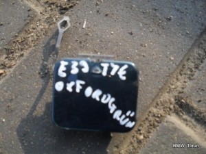 OSŁONA ZAŚLEPKA HAKA TYŁ SEDAN OXFORDGRUN E39 F-V